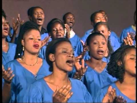 Charles Mombaya Dans Tu Es Dieu