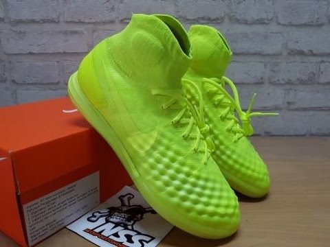 SEPATU FUTSAL NIKE MAGISTAX PROXIMO II IC VOLT