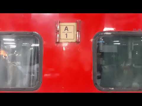 12163 LTT CHENNAI CENTRAL SF EXPRESS| @SHIRISH_SRIDHAR#chennaiexpress #mumbai #indianrailways