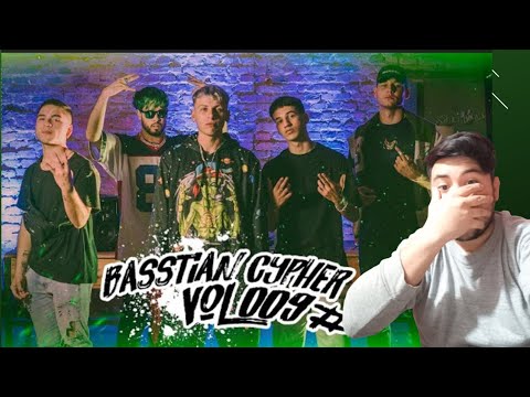 Reaccionando a la Cypher vol 9 de Basstian con Sub 😱😍🇵🇾🇵🇾🇵🇾 @BasstianPy #paraguay #twitch #sub