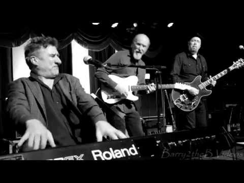 Soulive w/John Scofield & Jon Cleary - Somethings got a hold of me @ Brooklyn Bowl 3/18/14