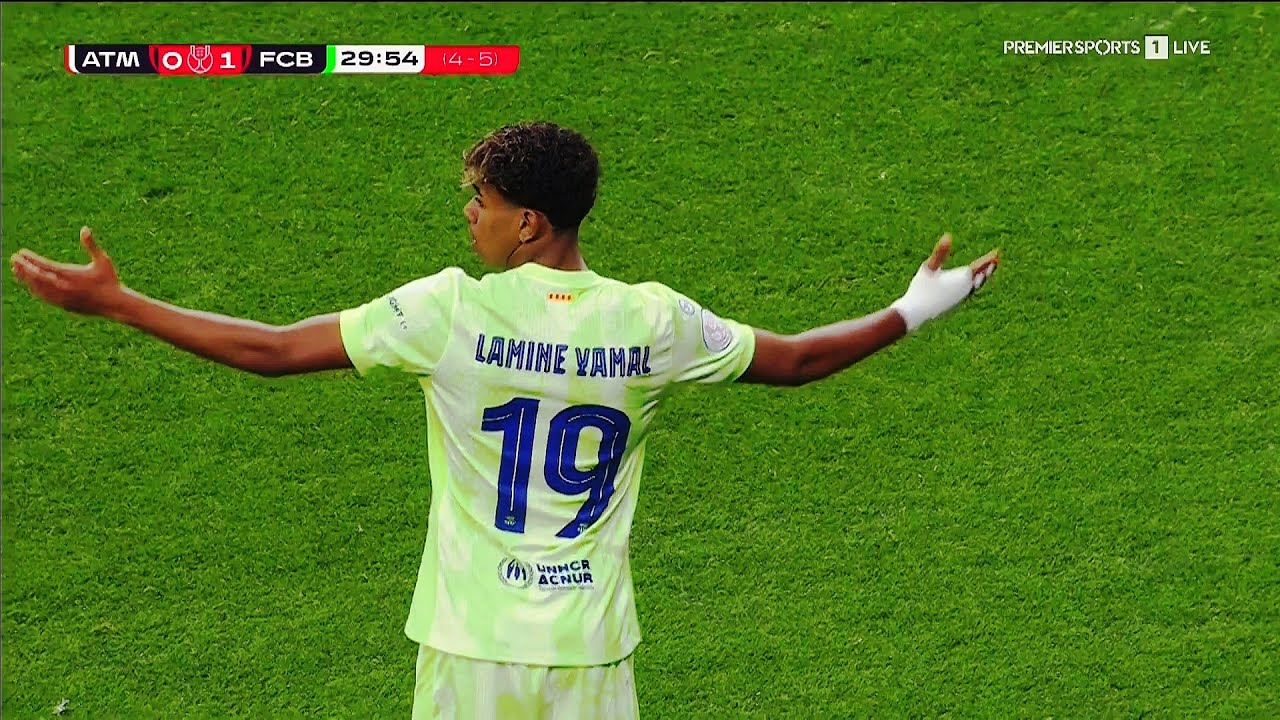 World's Most Beautiful & Cleanest Football by FC Barcelona  ► Lamine Yamal Ballon d'Or Level  !