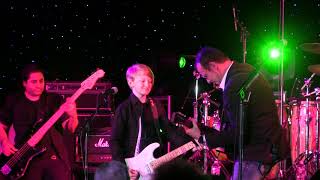 Six String Andrew/ Gary Hoey RLC VI