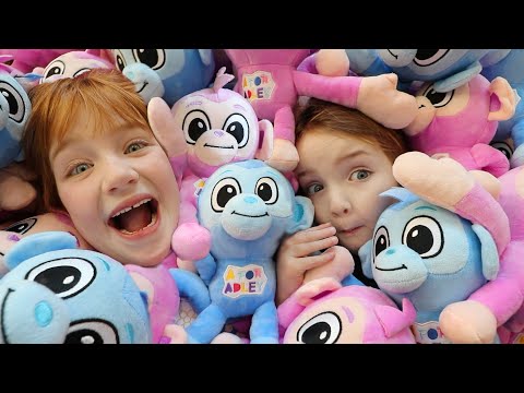 1,000 Baby Monkeys for YOU!!  Adley \u0026 Niko get a Surprise Delivery of Monkey Friends merch from Dad!