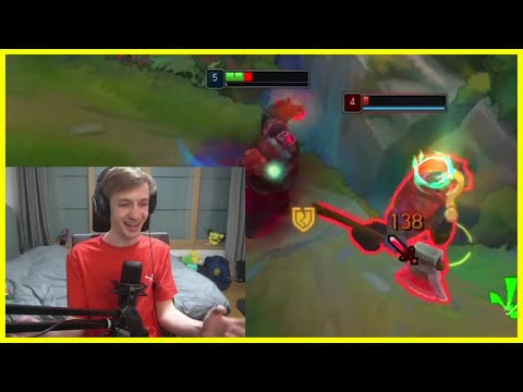 Only 200 IQ Streamers House - Best of LoL Streams 1922