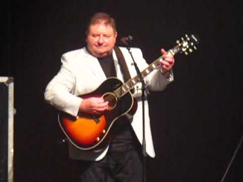 Lucky Man (w. Greg Lake) video thumbnail