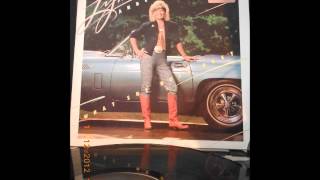 Lynn Anderson----Turn The Page