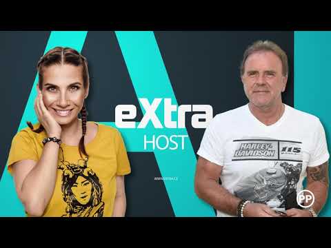 Extra Host Jakub Smolík: O kalhotkách od fanynek a seznámení s manželkou v jejích 14 letech