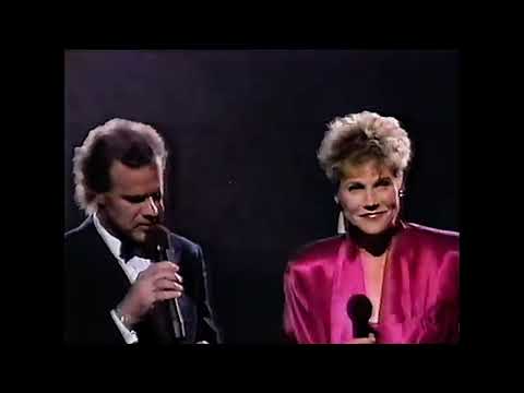 Anne Murray Duet With Dave Loggins - Nobody Loves Me Like You Do Full Version (Remastered) HQ
