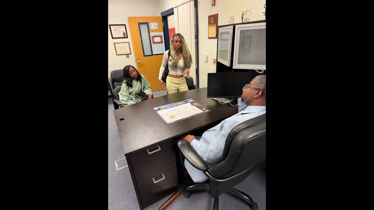 Destiny checks the Principal for calling her and Brooke in the office about Twin’s diss video