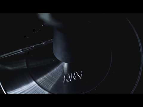 AMY DELUXE // STICK STEEL SS09