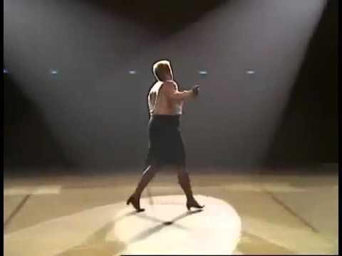 Muriel Robin - Le Salon de Coiffure