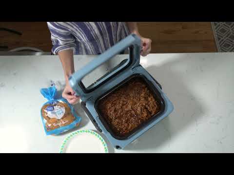 Presto® 8-quart Nomad™ traveling slow cooker