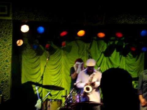 Jimmy Herring   end of set   5 1 09   Visulite Theatre, NC