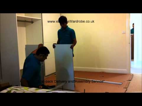comment monter table ikea bjursta
