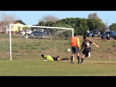 Calambre XI F.C. - Penal Willy