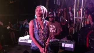 Erykah Badu & Robert Glasper Experiment - Afro Blue