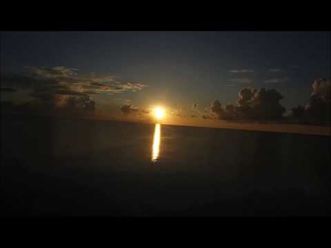 NOMAD SURFERS: IDYLLIC ISLAND OF GAN SURF & DIVING VILLA