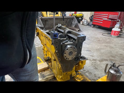 CAT 3304 re assembly - crankshaft