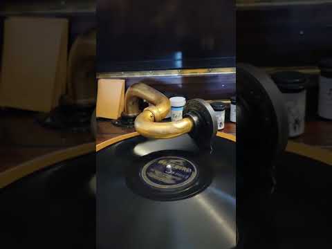 The Good Little Things You Do Waltz - Van Alexander & his Orchestra Bluebird Records #10111 1938