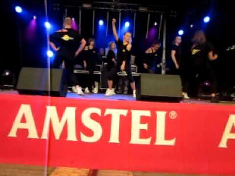 vanavond gaan we los op die reageton optreden beerta