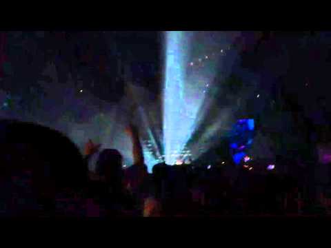 Sebastian Ingrosso & LIOHN & Salvatore- Flags!