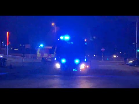 Leigh's Technical Response Unit [TRU] Responding  - Greater Manchester Fire And Rescue Service