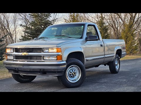 1999 Chevrolet C/K 2500 (CC-1817954) for sale in Watertown, Wisconsin