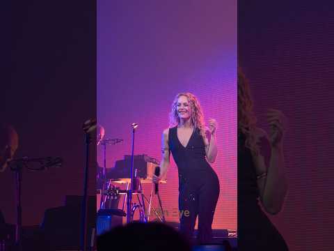 Vanessa Paradis - Marilyn & John - 26.03.26 - concert Arena Aix en Provence