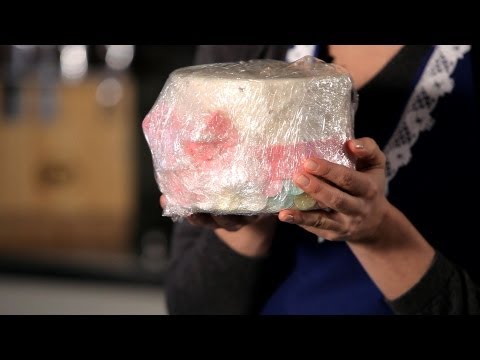 How to Save Your Anniversary Cake | Wedding Cakes