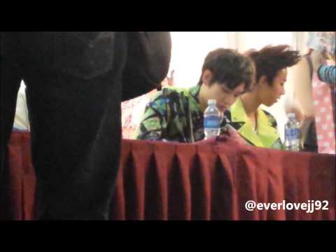 [291113 FANCAM] LC9 fansign at Bugis
