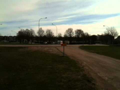 Rullande Radhus del 63. Vänersborgs Ställplats. -April 2011.