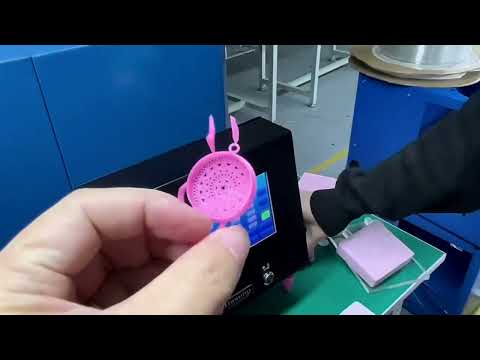 Wax injector available for DIY work