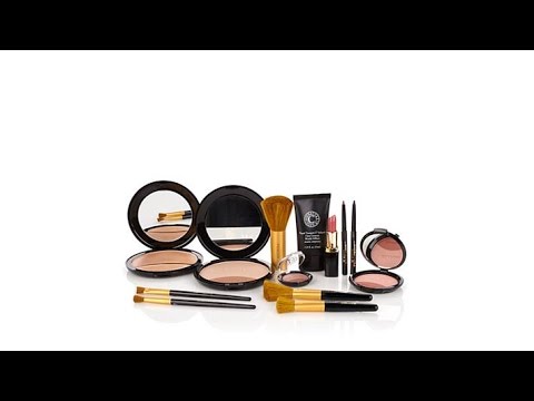 Signature Club A By Adrienne Ageless Makeup Collection