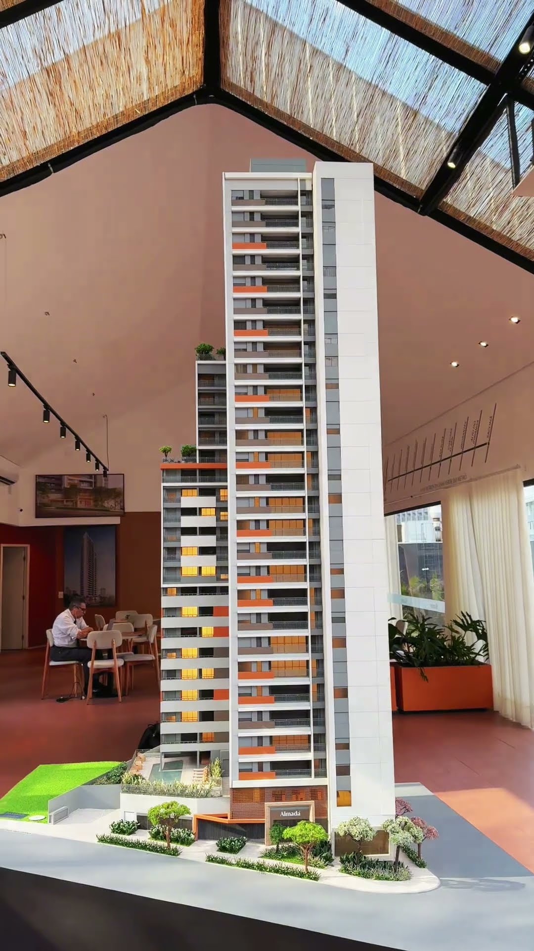 Maquete Almadá