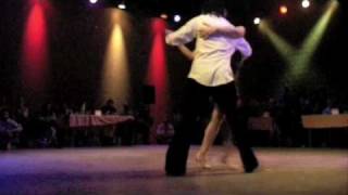 Claudia Jakobsen y John Galindo - Practica X  1