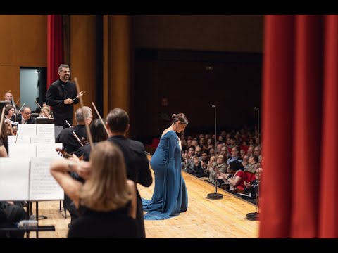 Lucía Iglesias - Giunse al fin il momento... Deh, vieni non tardar- Le Nozze di Figaro (W.A. Mozart)