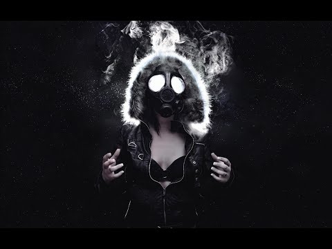 AZVERSO // OIKOMANÍA