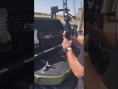 NEW - MTM Traveler Bow Case with Arrow Storage