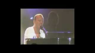 IL MAESTRO  GIGI D&#39;ALESSIO  ESEGUE  &quot;INDIFFERENTEMENTE&quot; ...