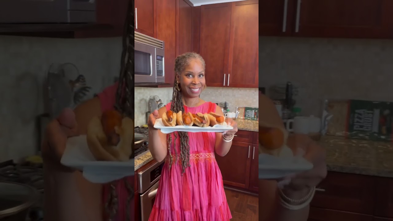 How to make CARROTS Taste like HOTDOGS SERIOUSLY! Delicious and Healthy #hotdog #plantbased #vegan