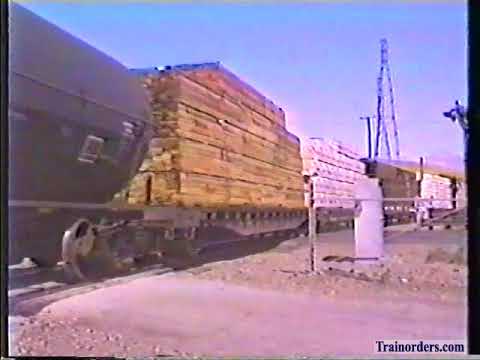 Classic Railroad Series 767 - SP 4439 at Willits, CA July 1989.67