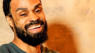 Bilal:  "Soul is not Pop" - Off & On Stage - 2016 @Jam'in'Berlin (13)