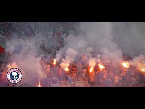 "ESPECTACULAR Banderazo 2022  - Previo al clásico - La Primer Hinchada" Barra: La Banda del Parque • Club: Nacional