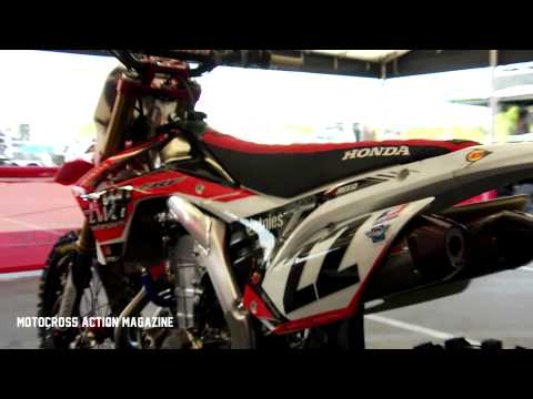 Inside the Pro's Bikes featuring Chad Reed/Lars Lindstrom -Motocross Action Magazine