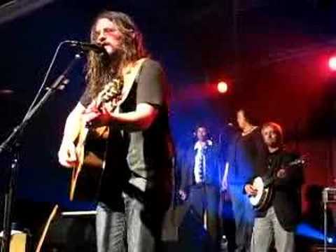 Tangled Up Roses - Shooter Jennings