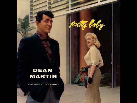 Singer performing Sleepy Time Gal