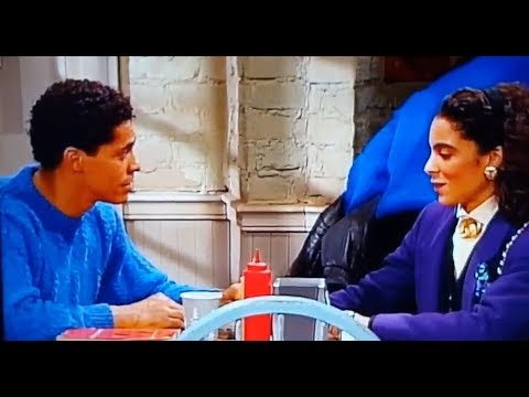 A Different World: 3x16 - Julian asks Whitley out on a date