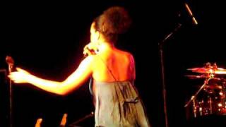 Laura Izibor concert: &quot;What would you do&quot;