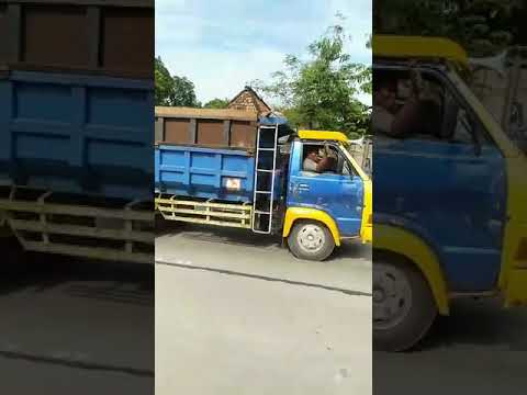 14B turbo plat k....bawa pasir 8 kubik.....ngacir.....ngiiirrrrrrr